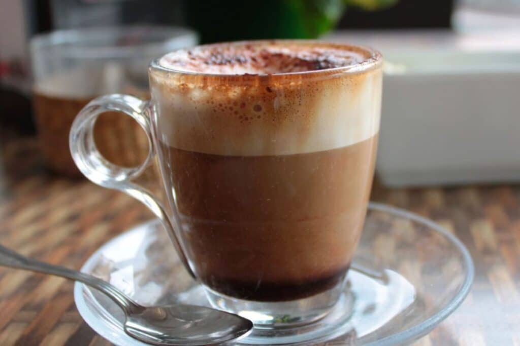 Cappuccino de Café com Chantilly Adoro Fazer Aqui em Casa - Receitas e Cozinha